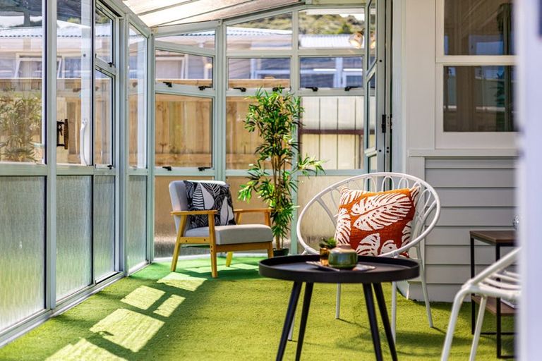 Photo of property in 10 Mimihau Grove, Wainuiomata, Lower Hutt, 5014