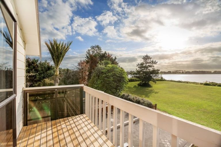Photo of property in 53 Island View Road, Karaka, Papakura, 2580
