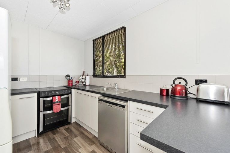 Photo of property in 11 Judena Place, Pukete, Hamilton, 3200