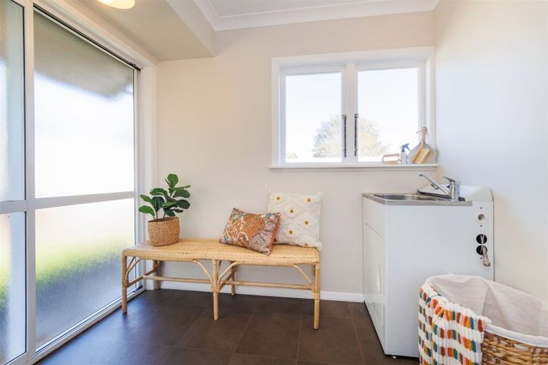 Photo of property in 16 Derby Street, Feilding, 4702