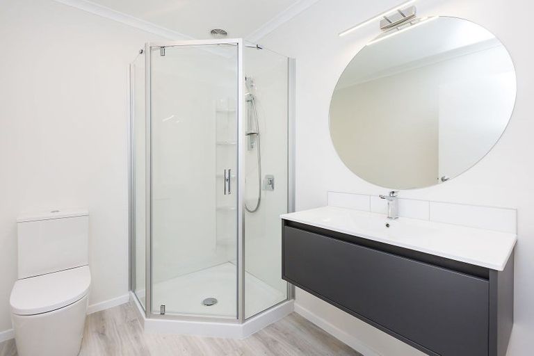 Photo of property in 38 Dahl Drive, Wallaceville, Upper Hutt, 5018