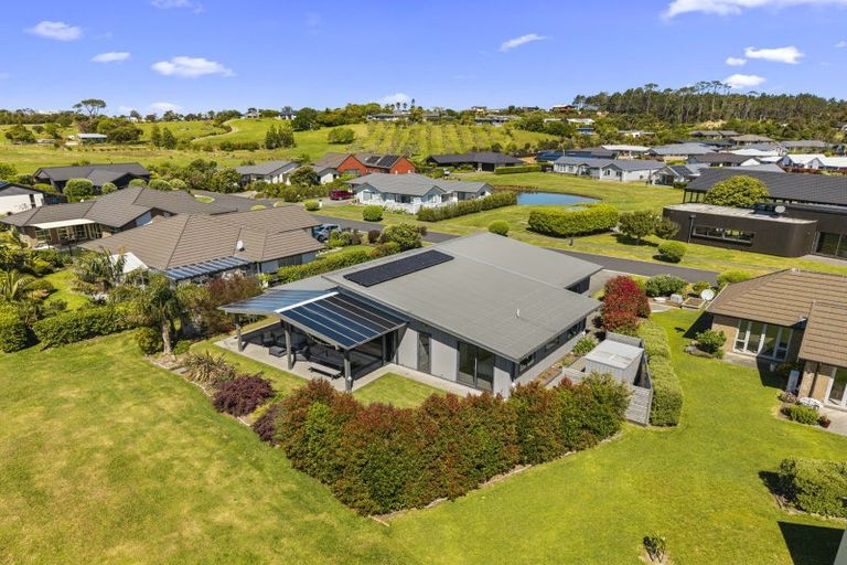 Photo of property in 1 Park Lane, Mangawhai Heads, Mangawhai, 0505