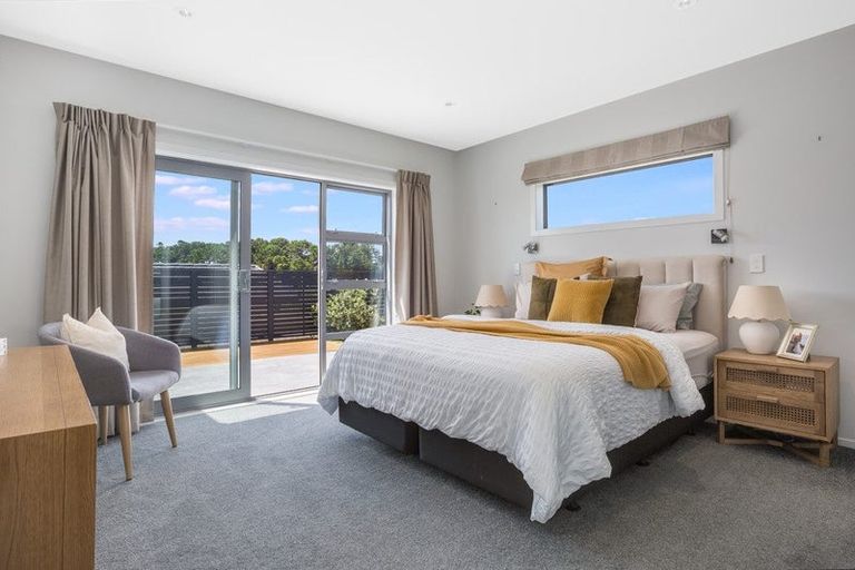 Photo of property in 17 John Burke Drive, Aotea, Porirua, 5024