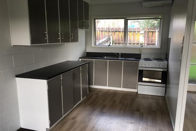 Photo of property in 1/10a View Road, Papakura, 2110