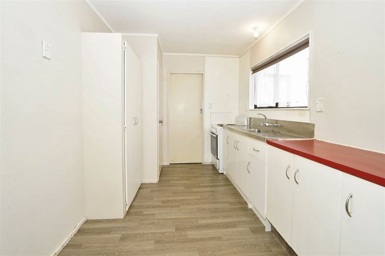 Photo of property in 12a Lloyd Drive, Nawton, Hamilton, 3200