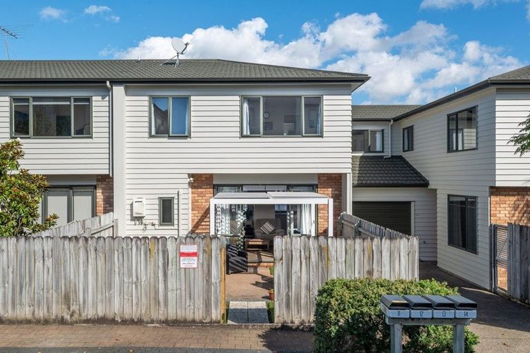 Photo of property in 42/22 Northcross Drive, Oteha, Auckland, 0632