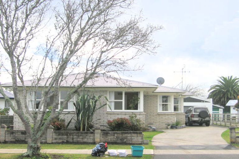 Photo of property in 32 Rosalind Street, Deanwell, Hamilton, 3206