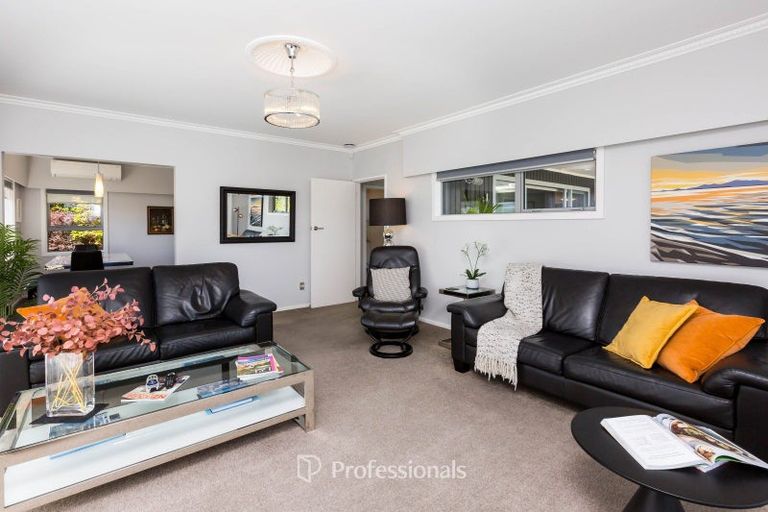 Photo of property in 18 Dalton Grove, Stokes Valley, Lower Hutt, 5019