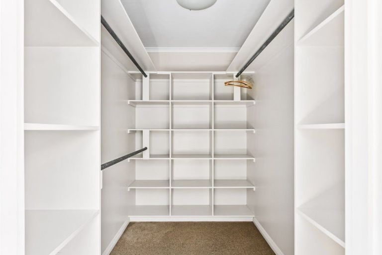 Photo of property in 17 Marian Drive, Inner Kaiti, Gisborne, 4010