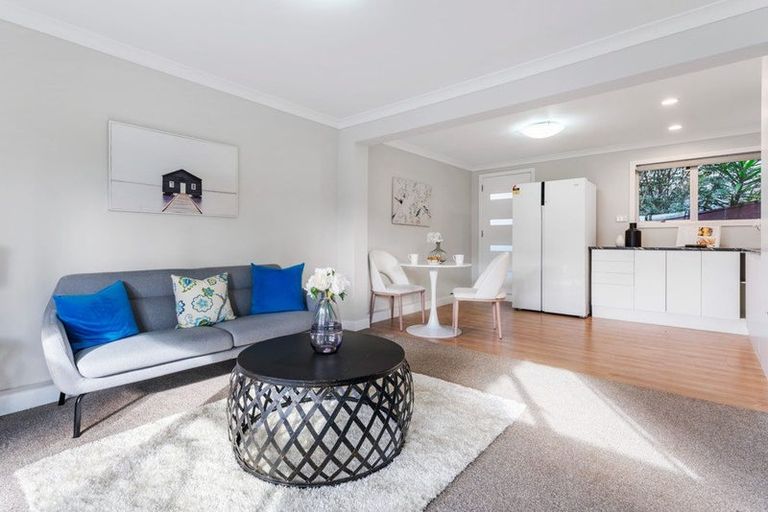 Photo of property in 191 Rangatira Road, Beach Haven, Auckland, 0626