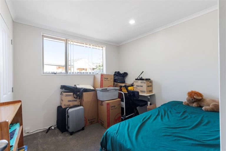 Photo of property in 14 Nykki Place, Papakura, 2110