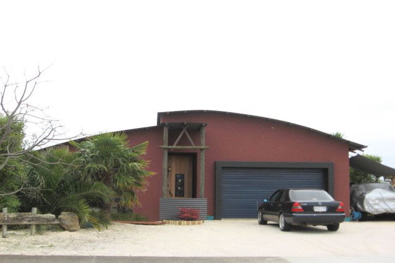 Photo of property in 22 Protea Crescent, Whitianga, 3510