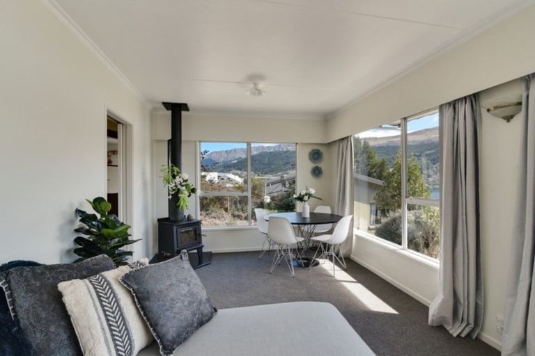 Photo of property in 10 Loop Road, Kawarau Falls, Queenstown, 9300