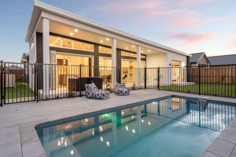 Photo of property in 41 Montiicola Drive, Papamoa Beach, Papamoa, 3118