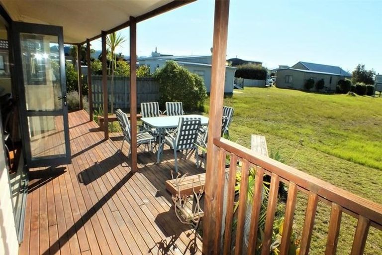 Photo of property in 158 Kowhai Avenue, Matarangi, Whitianga, 3592