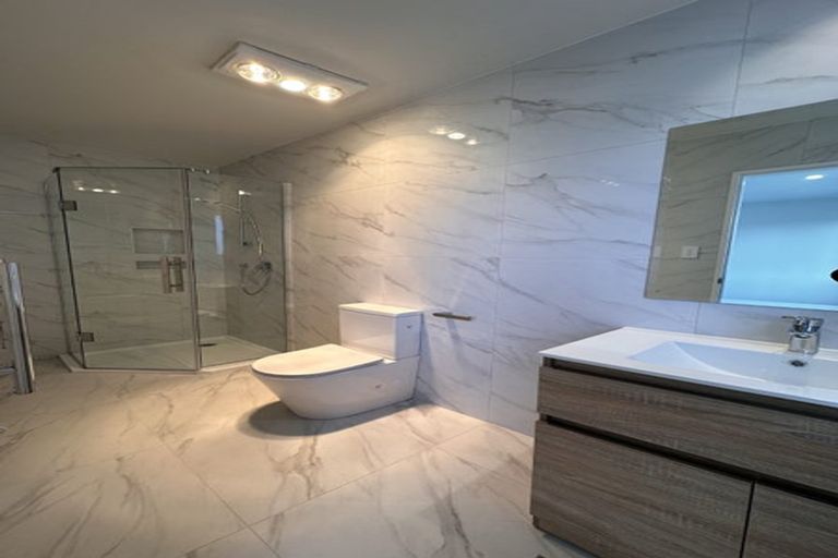 Photo of property in 2/2a Cambridge Road, Manurewa, Auckland, 2102