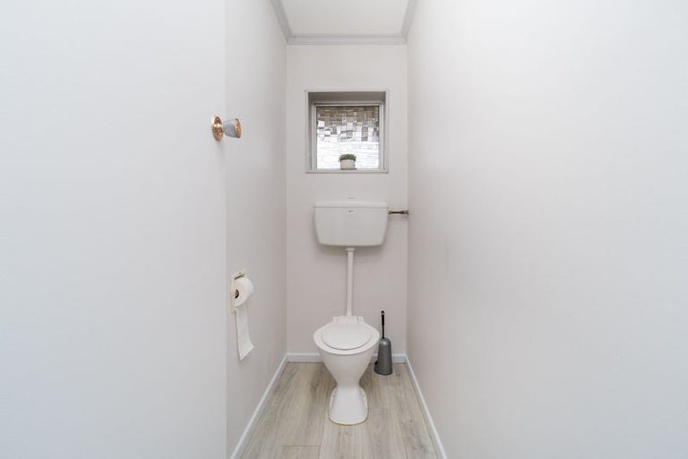 Photo of property in 22 Erin Street, Hokowhitu, Palmerston North, 4410