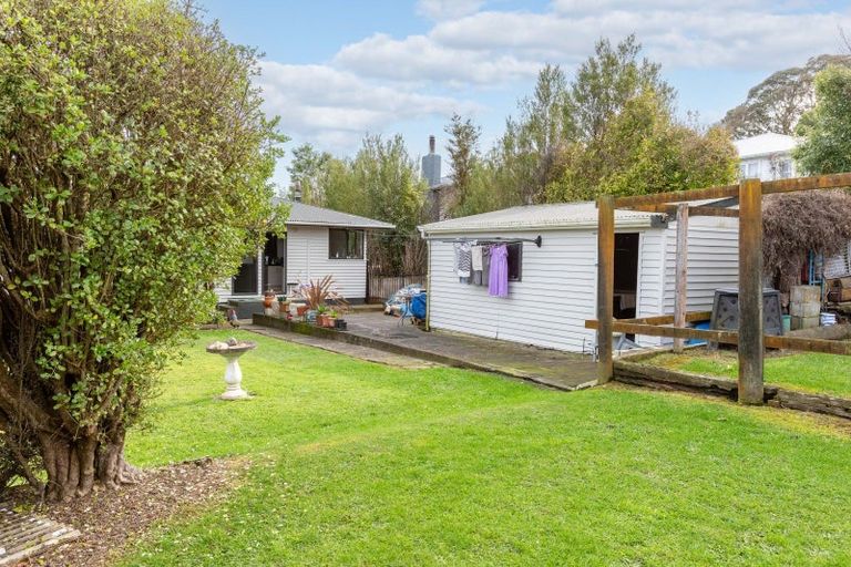 Photo of property in 78 Mclean Street, Woodville, 4920