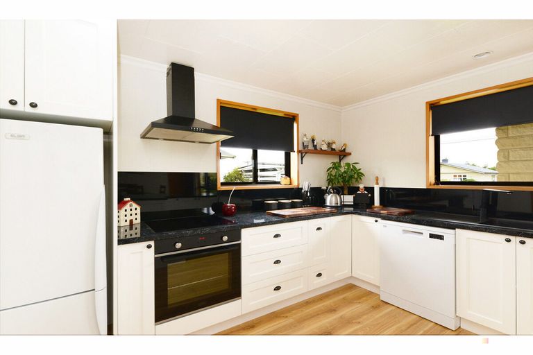 Photo of property in 34 Opie Street, Waimate, 7924