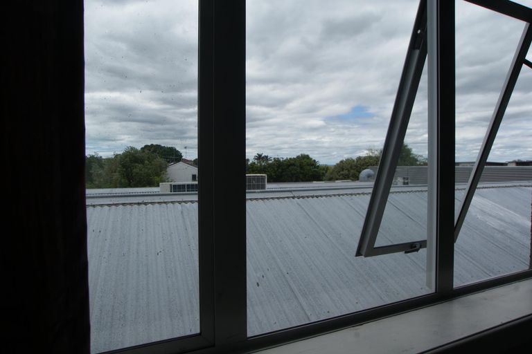 Photo of property in 1/5 Campbell Road, Takapuna, Auckland, 0622