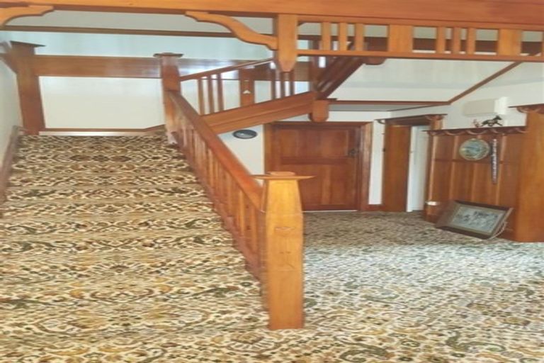 Photo of property in 17 Rhodes Street, Waimate, 7924