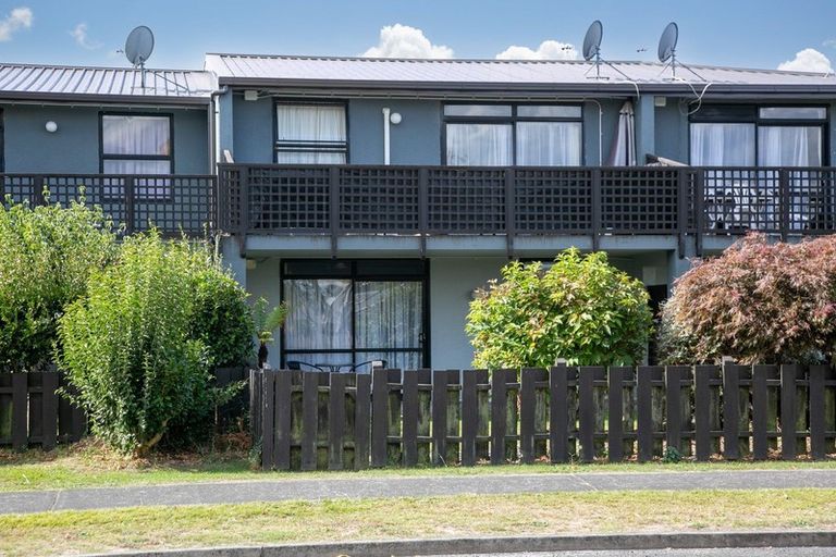 Photo of property in 5/98 Burns Street, Leamington, Cambridge, 3432