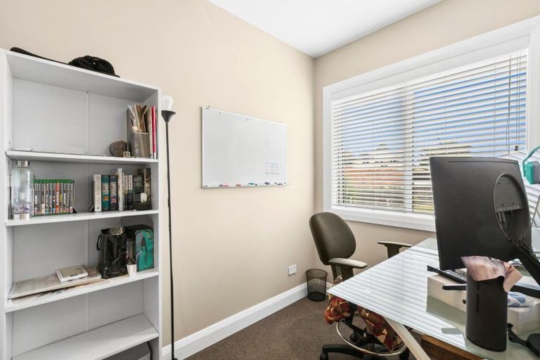 Photo of property in 157 Saint Aubyn Street, New Plymouth, 4310