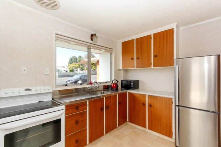 Photo of property in 54a Cutfield Road, New Plymouth, 4310