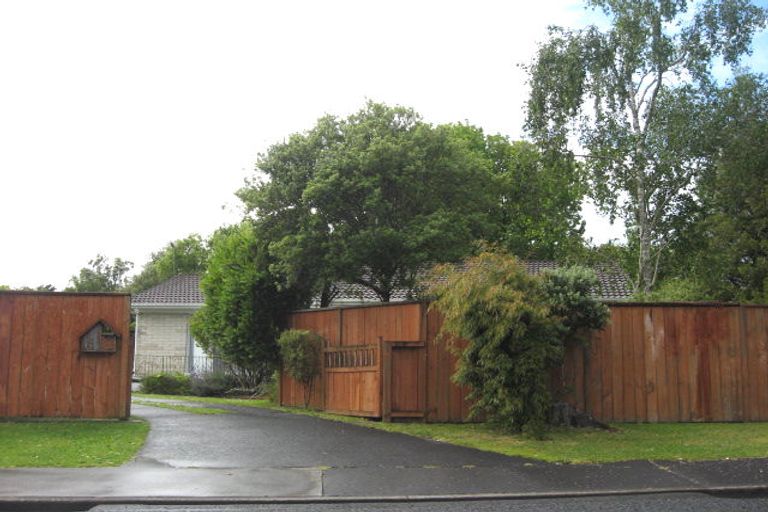 Photo of property in 8 Tatariki Street, Rosehill, Papakura, 2113