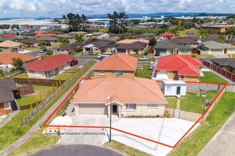 Photo of property in 11 Chayward Place, Mangere, Auckland, 2022