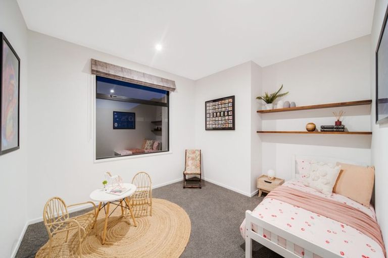 Photo of property in 44 Silver Peaks Drive, West Melton, 7618