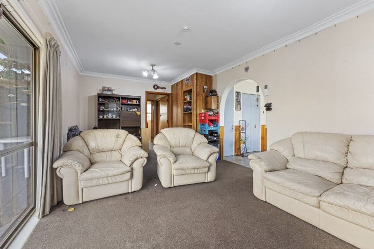 Photo of property in 12 Saint Annes Street, Levin, 5510