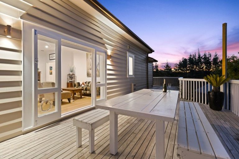 Photo of property in 428b Blackbridge Road, Dairy Flat, Albany, 0794