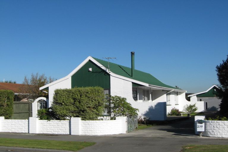 Photo of property in 239 Hendersons Road, Hoon Hay, Christchurch, 8025
