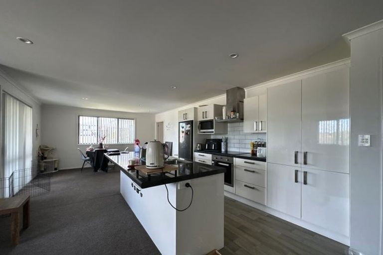 Photo of property in 5 Hayden Way, Welcome Bay, Tauranga, 3112