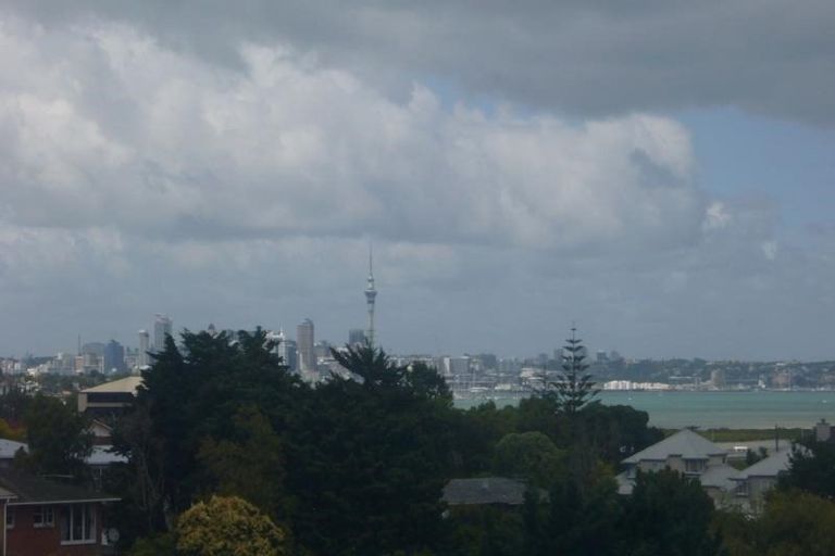 Photo of property in Maison Apartments, 212/16 Huron Street, Takapuna, Auckland, 0622