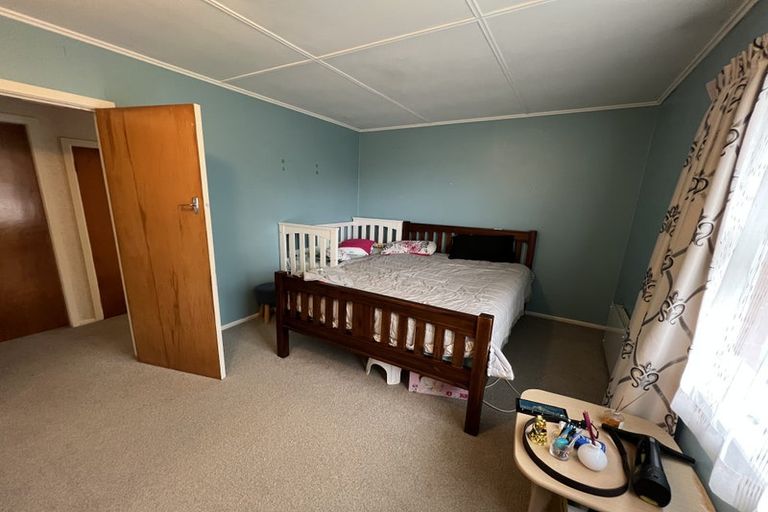 Photo of property in 45 Baylands Drive, Newlands, Wellington, 6037