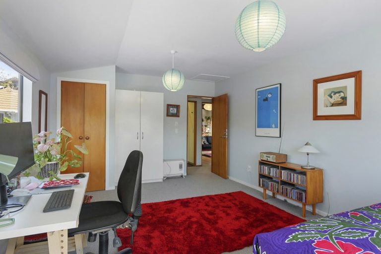 Photo of property in 3/63 Beachville Road, Redcliffs, Christchurch, 8081
