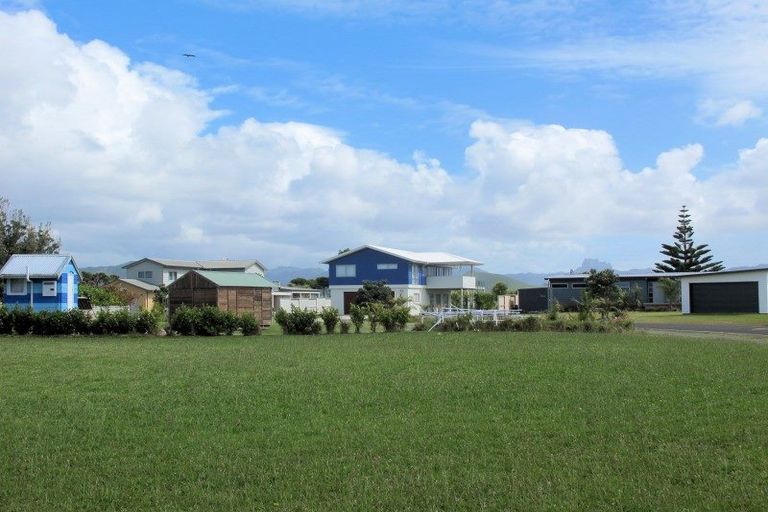 Photo of property in 150 Harbour Drive, Matarangi, Whitianga, 3592