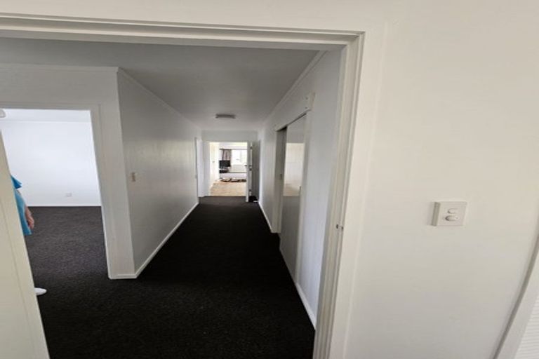 Photo of property in 18a Carnoustie Drive, Wattle Downs, Auckland, 2103