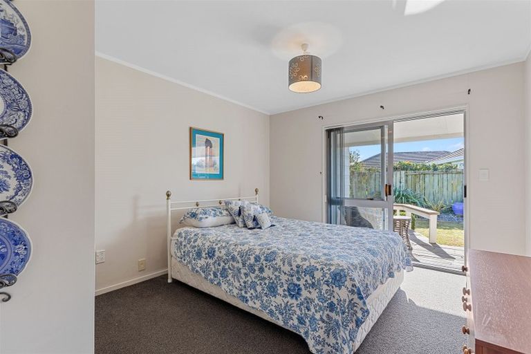 Photo of property in 2 The Green, Mount Maunganui, 3116