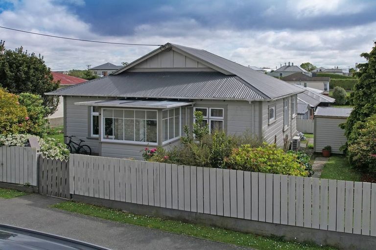 Photo of property in 56 Arun Street, South Hill, Oamaru, 9400