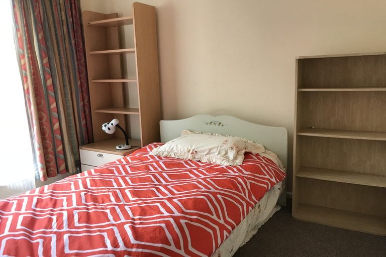 Photo of property in 1/271 Memorial Avenue, Burnside, Christchurch, 8053