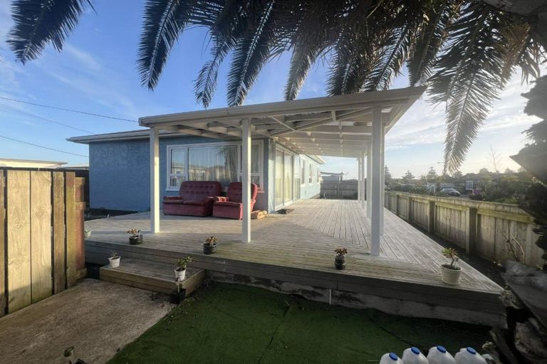 Photo of property in 31 Matai Street, Castlecliff, Whanganui, 4501
