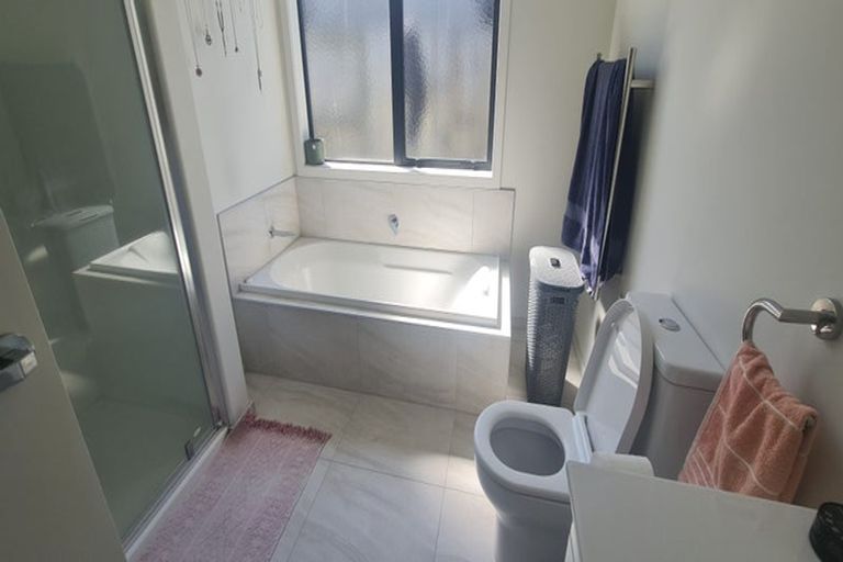 Photo of property in 98 Union Drive, Papamoa, 3118