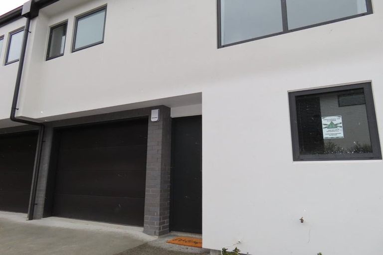 Photo of property in 3/677 Worcester Street, Linwood, Christchurch, 8062