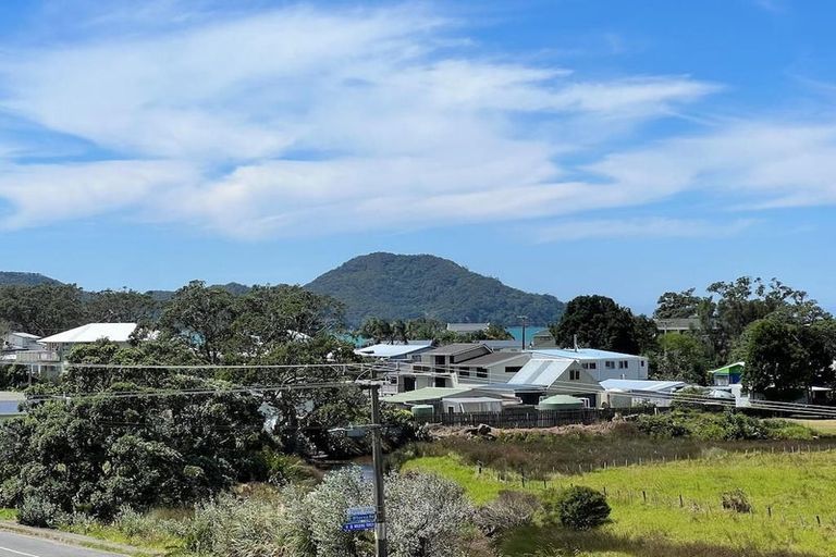 Photo of property in 105 Oakura Road, Oakura, Hikurangi, 0184