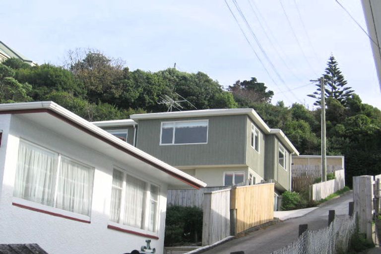 Photo of property in 10 Monowai Road, Johnsonville, Wellington, 6037