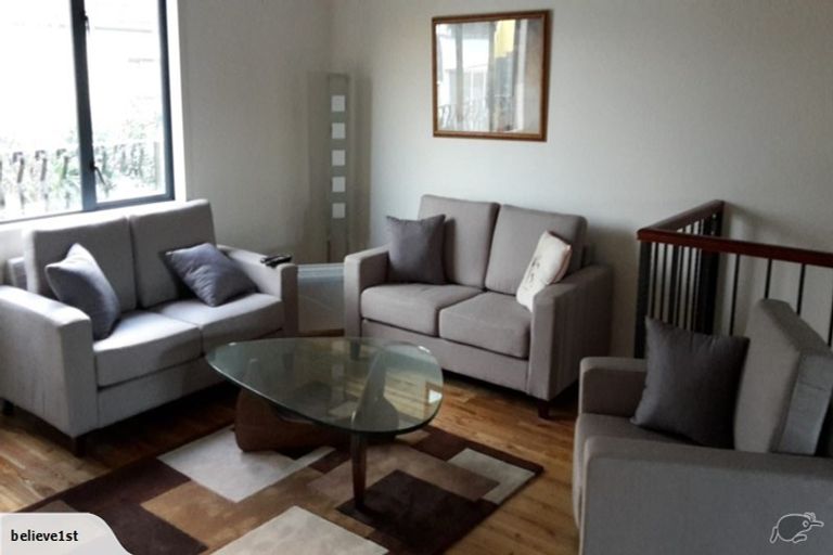 Photo of property in 84 Alpha Street, Cambridge, 3434