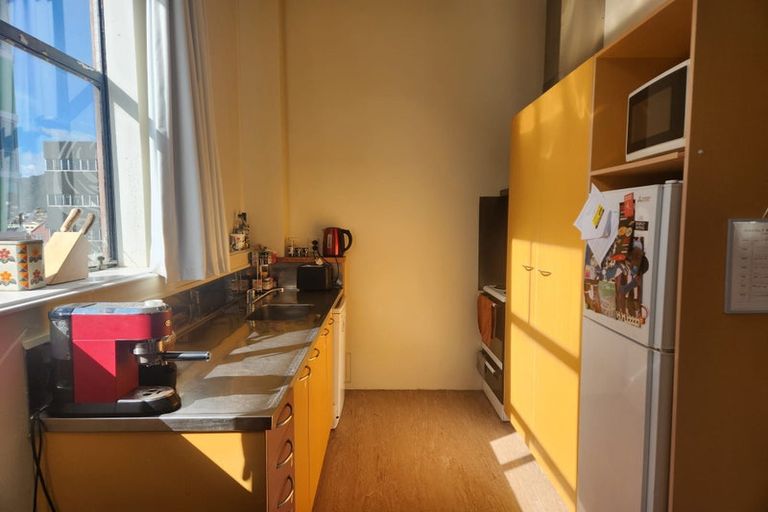 Photo of property in 4 Torrens Terrace, Mount Cook, Wellington, 6011
